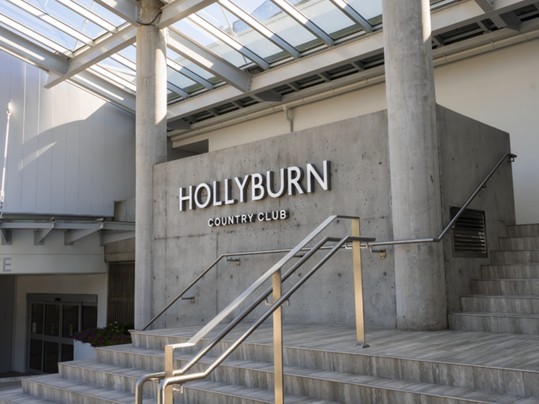 Hollyburn Country Club
